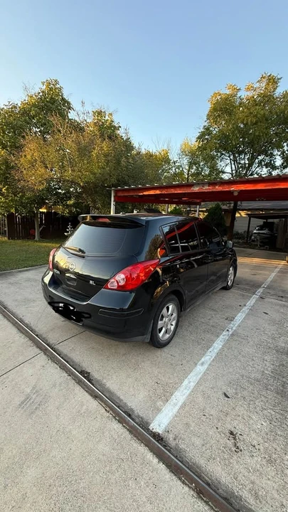 2008 Nissan Versa - Image 5 of 11