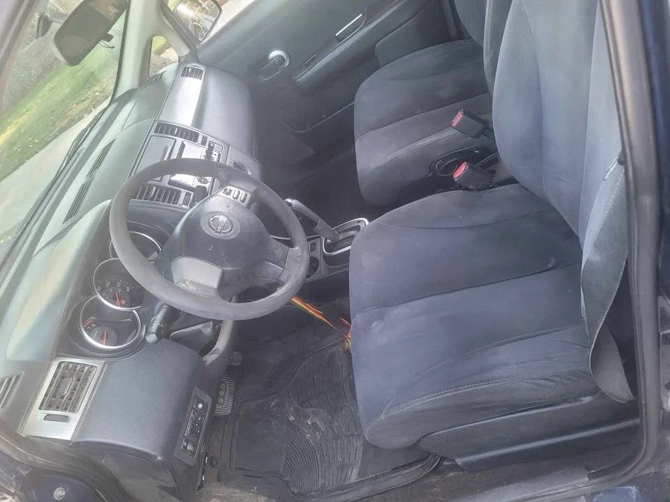 2008 Nissan Versa - Image 5 of 6