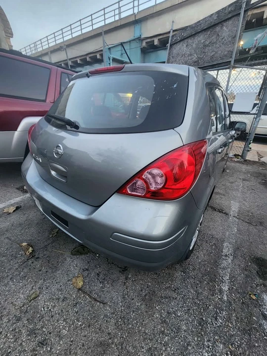 2008 Nissan Versa - Image 3 of 7