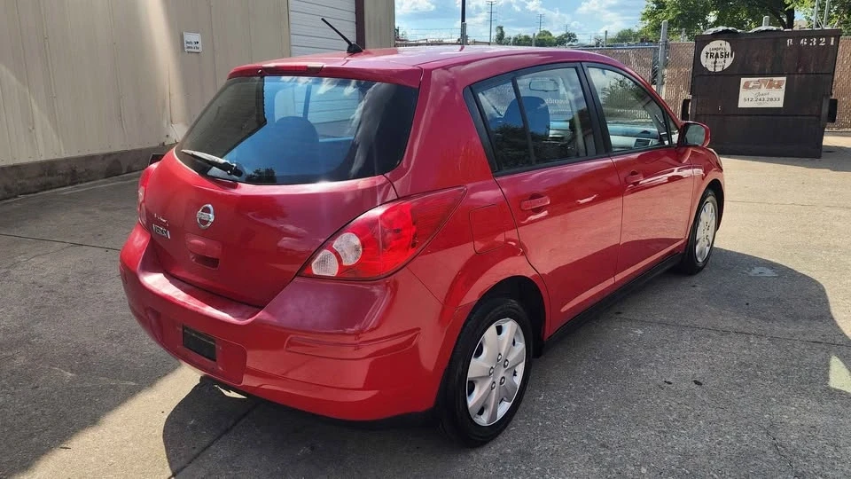 2008 Nissan Versa - Image 4 of 11