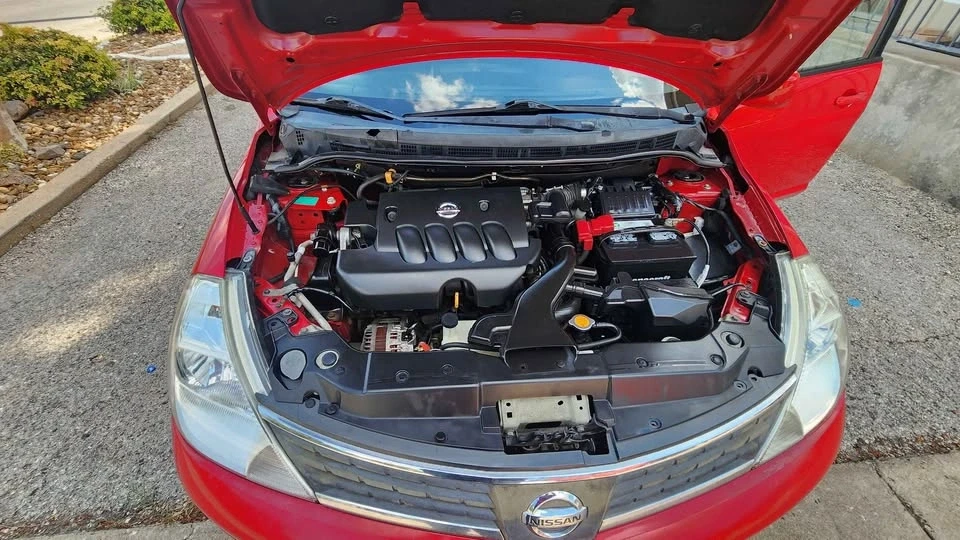 2008 Nissan Versa - Image 10 of 11