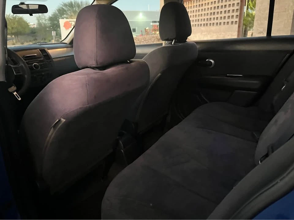 2008 Nissan Versa - Image 7 of 8