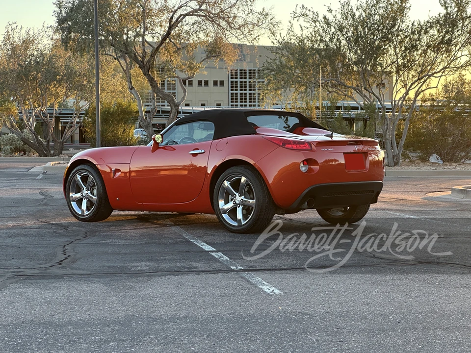 2008 Pontiac Solstice GXP - Image 18 of 18