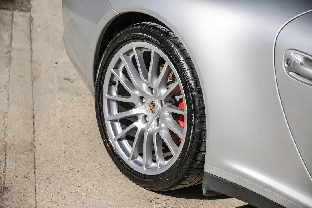 2008 Porsche 997 Carrera 4S - Image 9 of 31