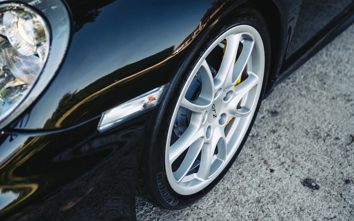 2008 Porsche 997 GT2 - Image 25 of 31