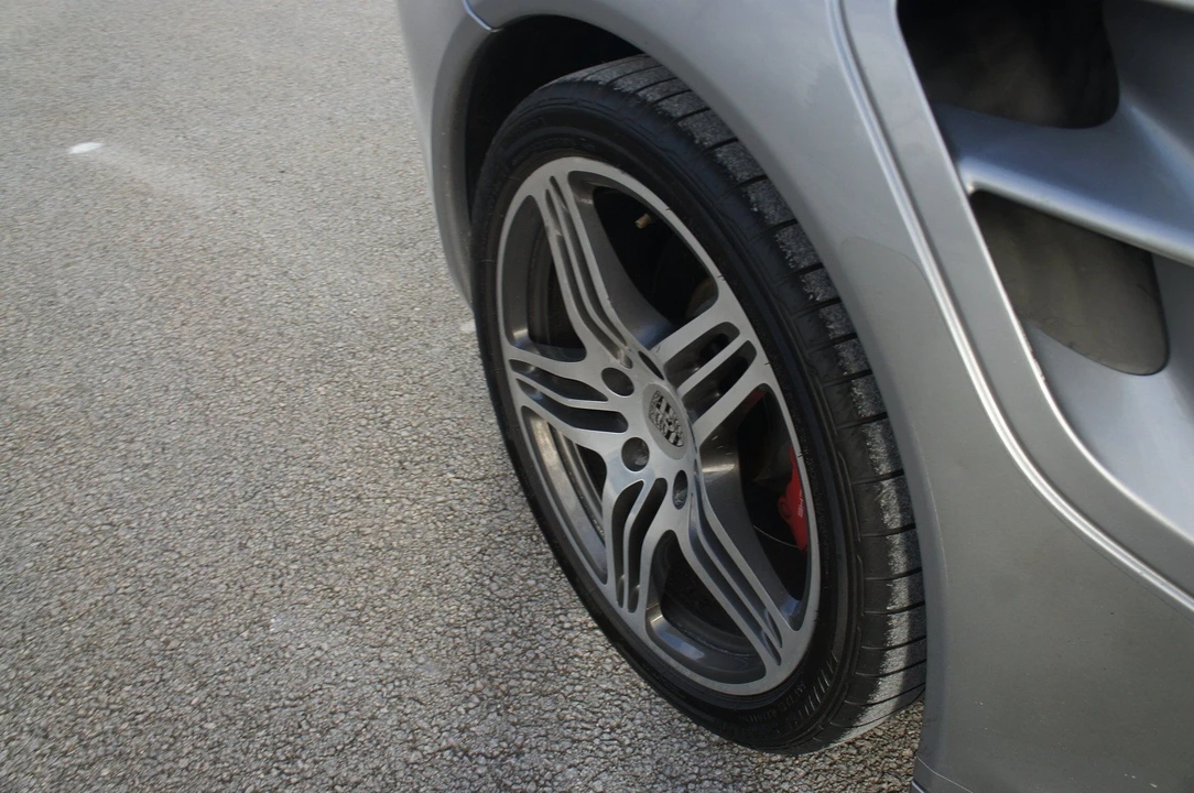 2008 Porsche 997 Turbo - Image 16 of 31