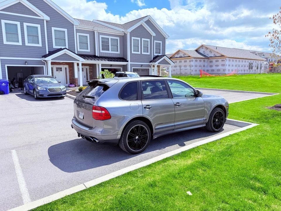 2008 Porsche 955/957 Cayenne GTS - Image 3 of 11