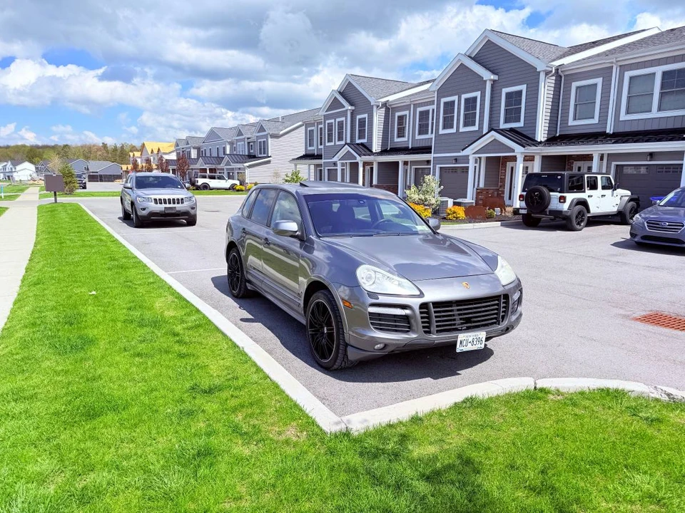 2008 Porsche 955/957 Cayenne GTS - Image 4 of 11