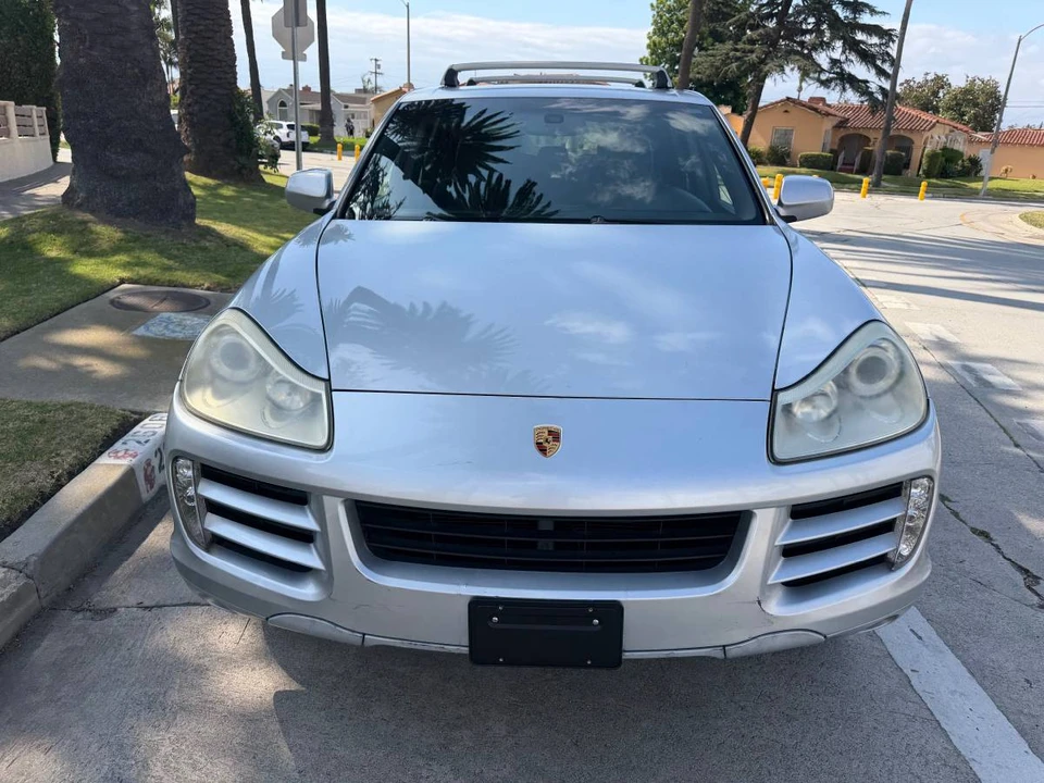 2008 Porsche 955/957 Cayenne - Image 2 of 11