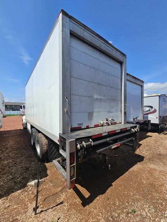 2008 Peterbilt - Image 10 of 21