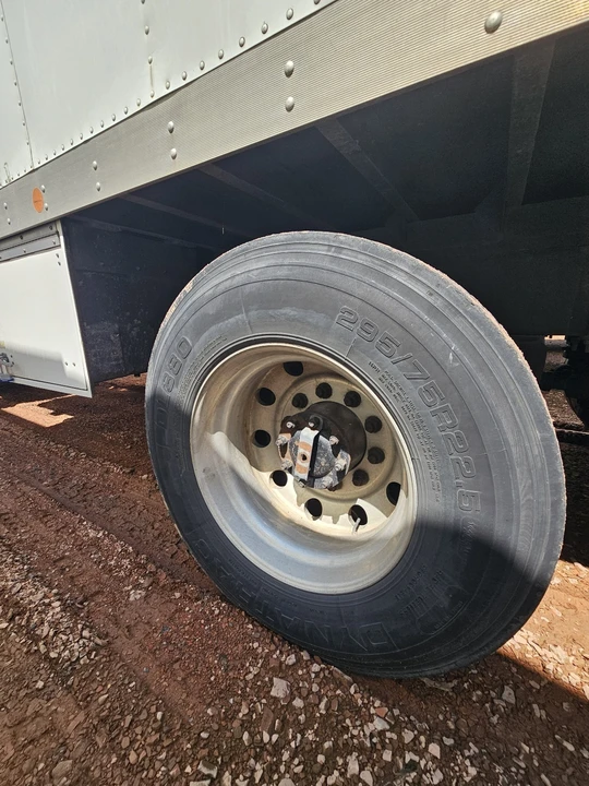 2008 Peterbilt - Image 18 of 21