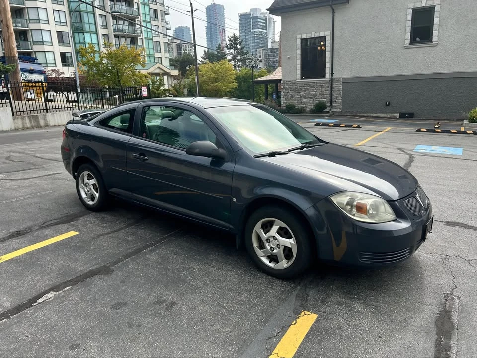 2008 Pontiac G5 - Image 2 of 13
