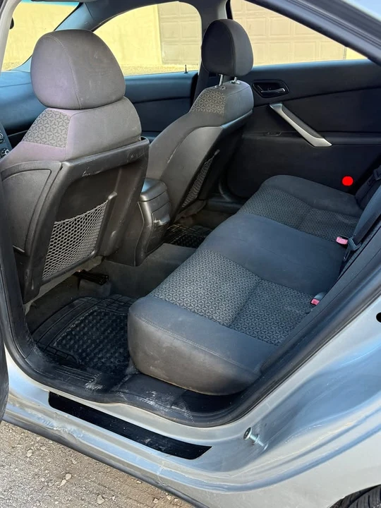 2008 Pontiac G6 - Image 6 of 6