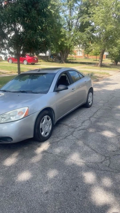 2008 Pontiac G6 - Image 2 of 8