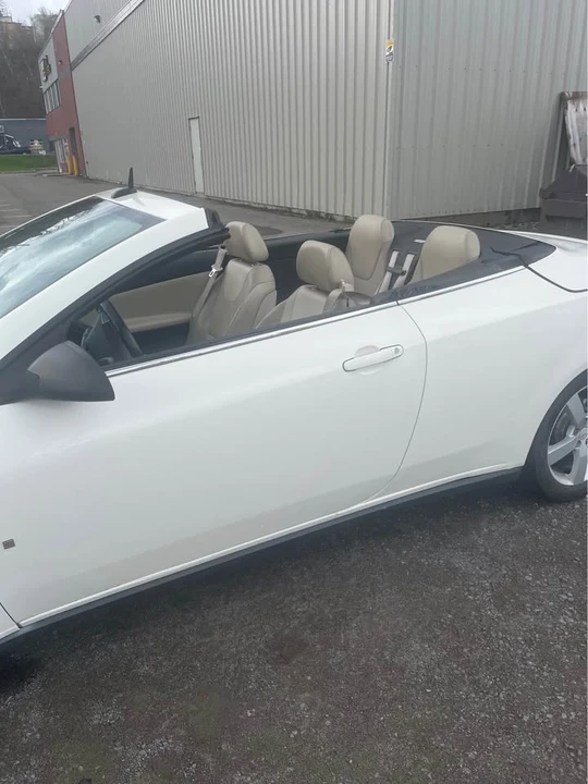 2008 Pontiac G6 - Image 2 of 11