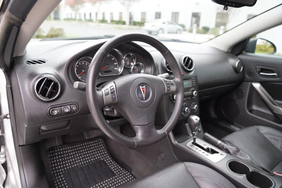 2008 Pontiac G6 - Image 11 of 17