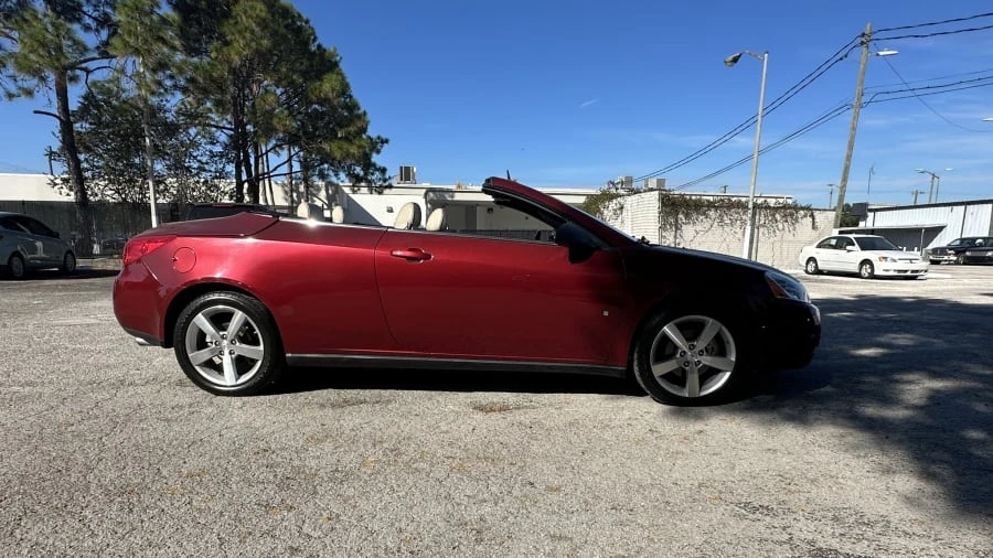 2008 Pontiac G6 - Image 2 of 21