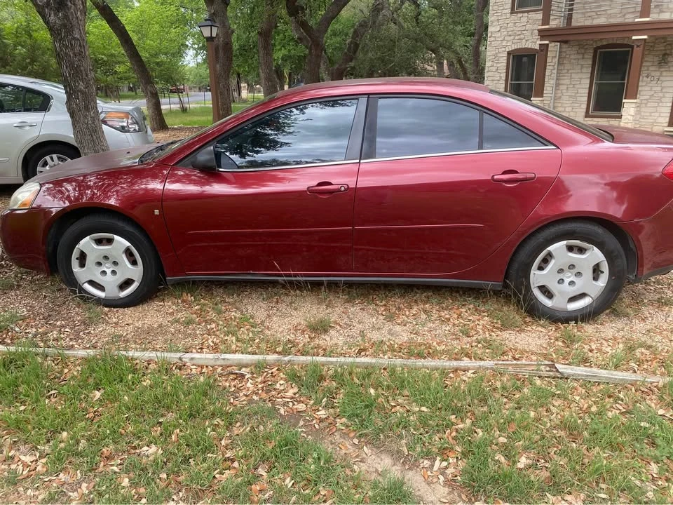 2008 Pontiac G6 - Image 2 of 7