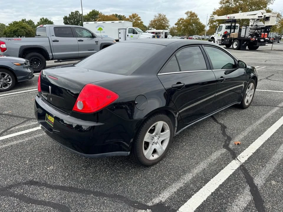 2008 Pontiac G6 - Image 2 of 5