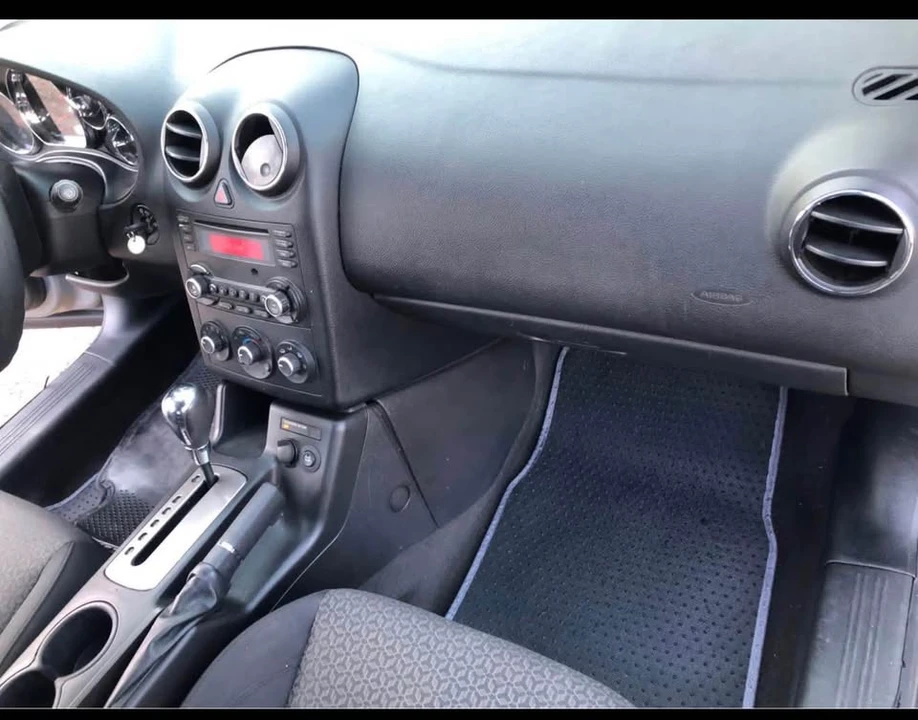 2008 Pontiac G6 - Image 10 of 11