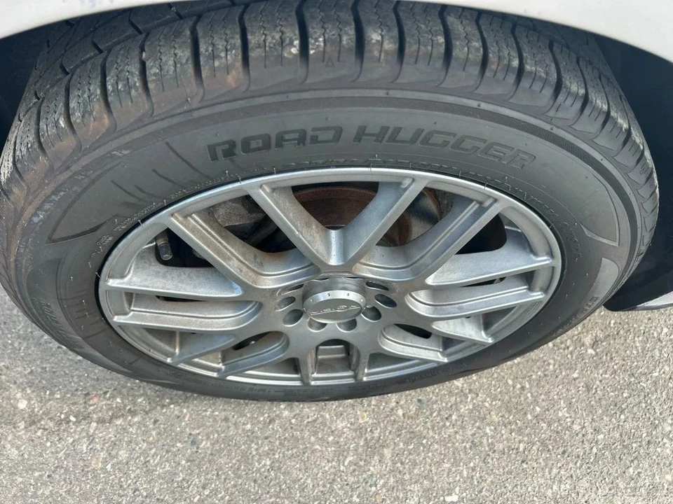 2008 Pontiac G6 - Image 10 of 12