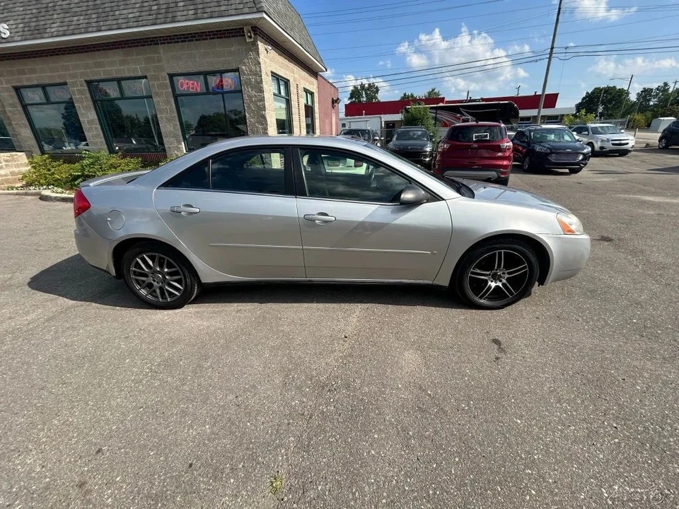2008 Pontiac G6 - Image 4 of 12