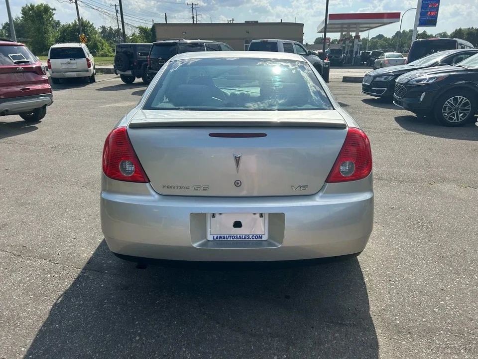 2008 Pontiac G6 - Image 6 of 12