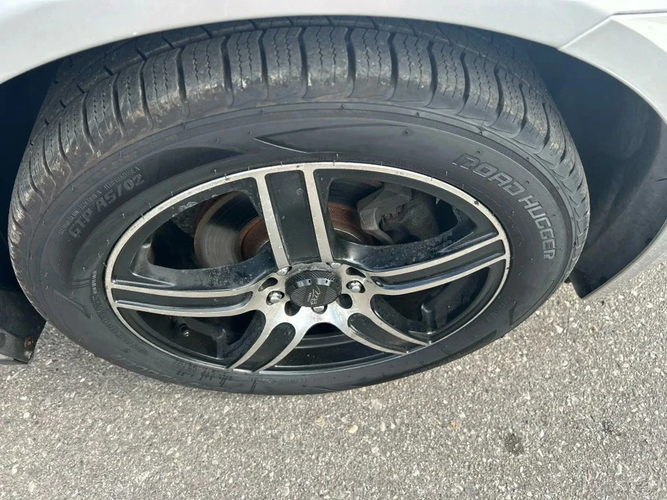2008 Pontiac G6 - Image 11 of 12