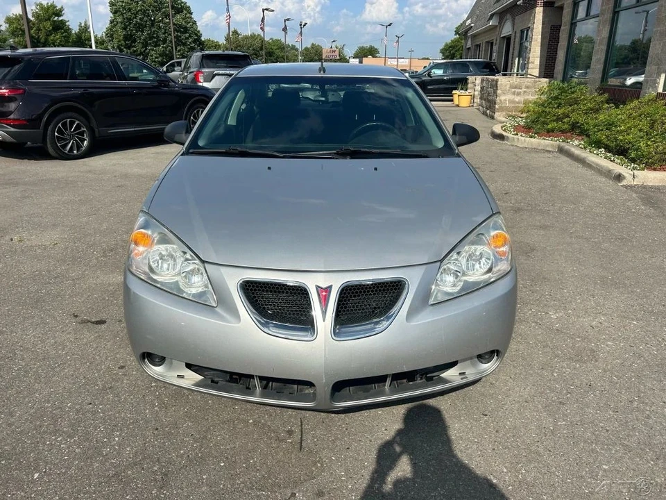 2008 Pontiac G6 - Image 2 of 12