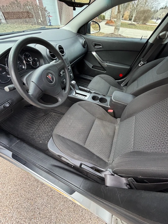 2008 Pontiac G6 - Image 6 of 7