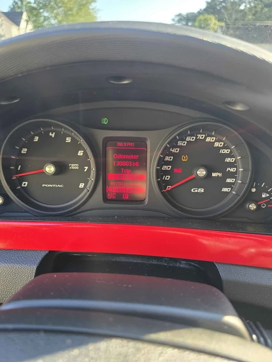 2008 Pontiac G8 - Image 10 of 16