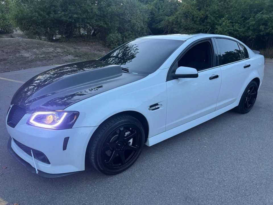 2008 Pontiac G8 - Image 2 of 15