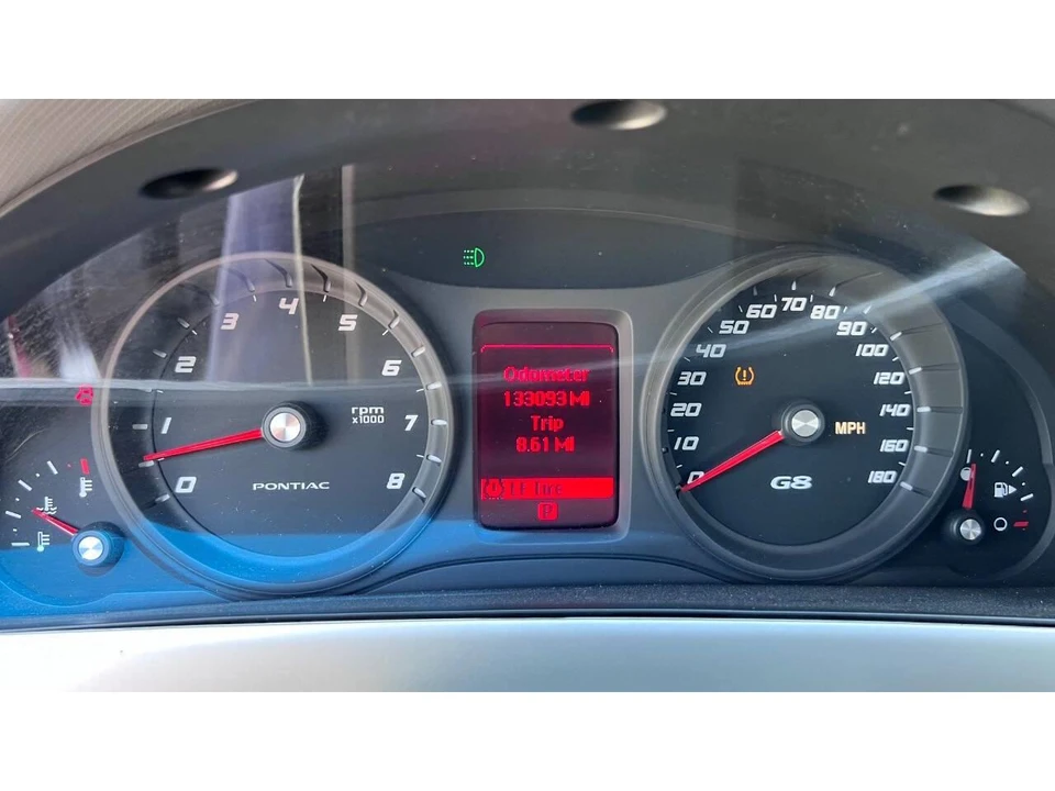 2008 Pontiac G8 - Image 19 of 31
