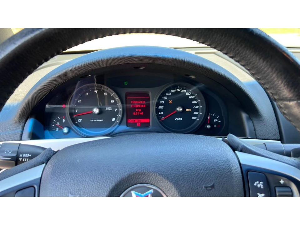 2008 Pontiac G8 - Image 17 of 31