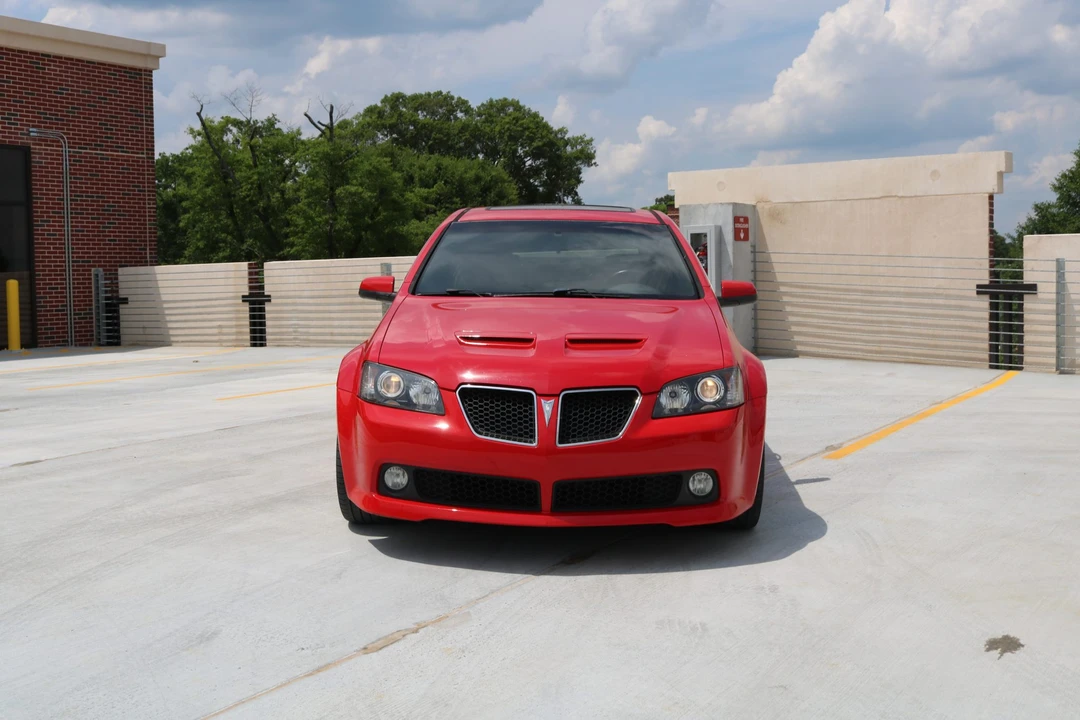 2008 Pontiac G8 - Image 2 of 31