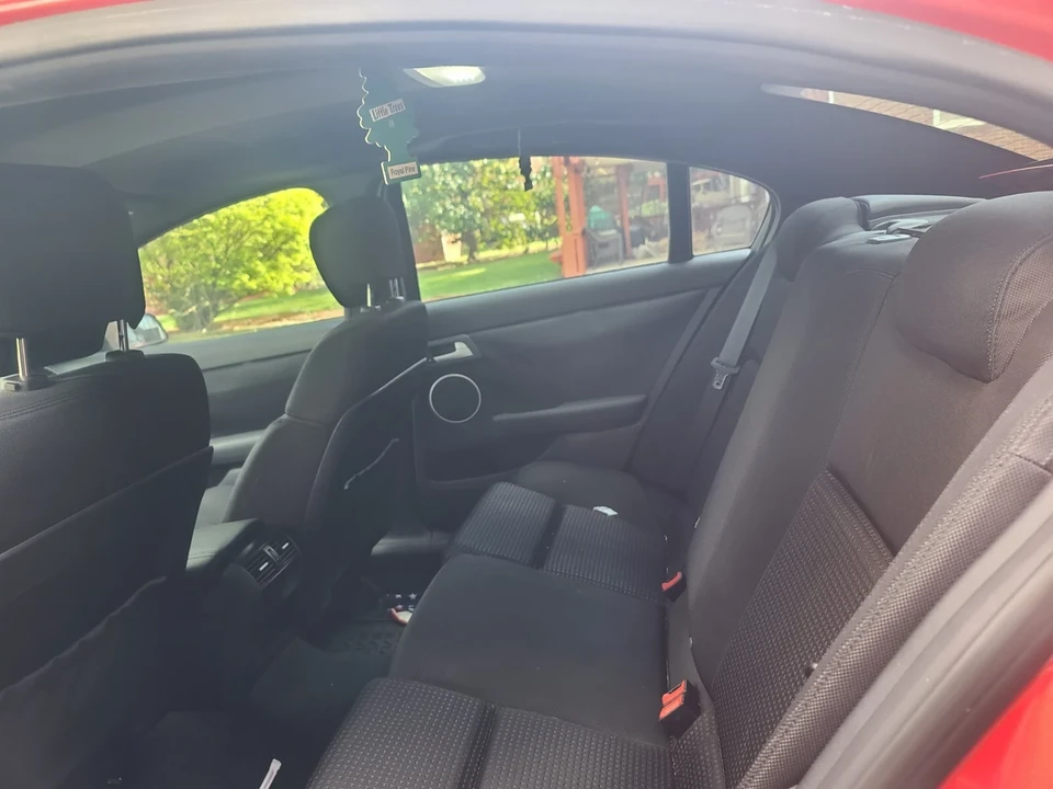 2008 Pontiac G8 - Image 2 of 21
