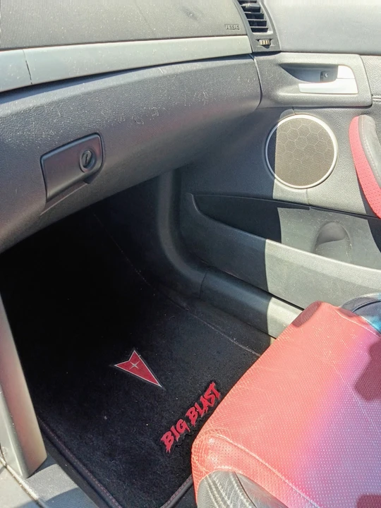 2008 Pontiac G8 - Image 6 of 31