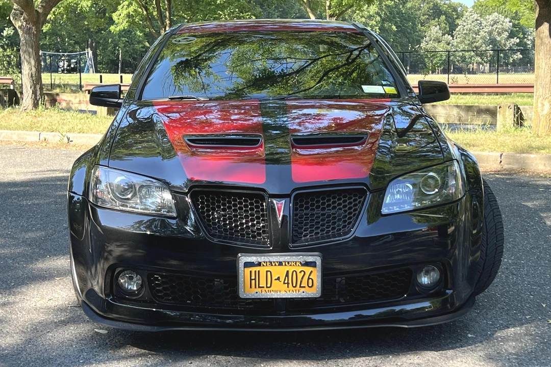 2008 Pontiac G8 - Image 2 of 31
