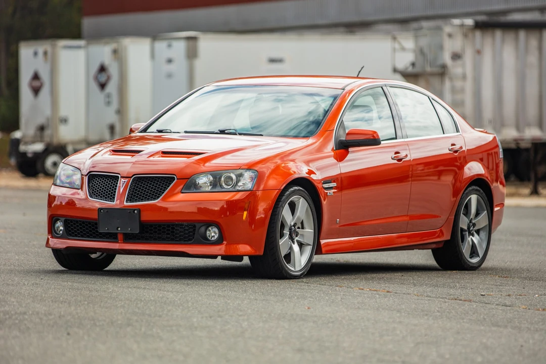 2008 Pontiac G8 - Image 2 of 31