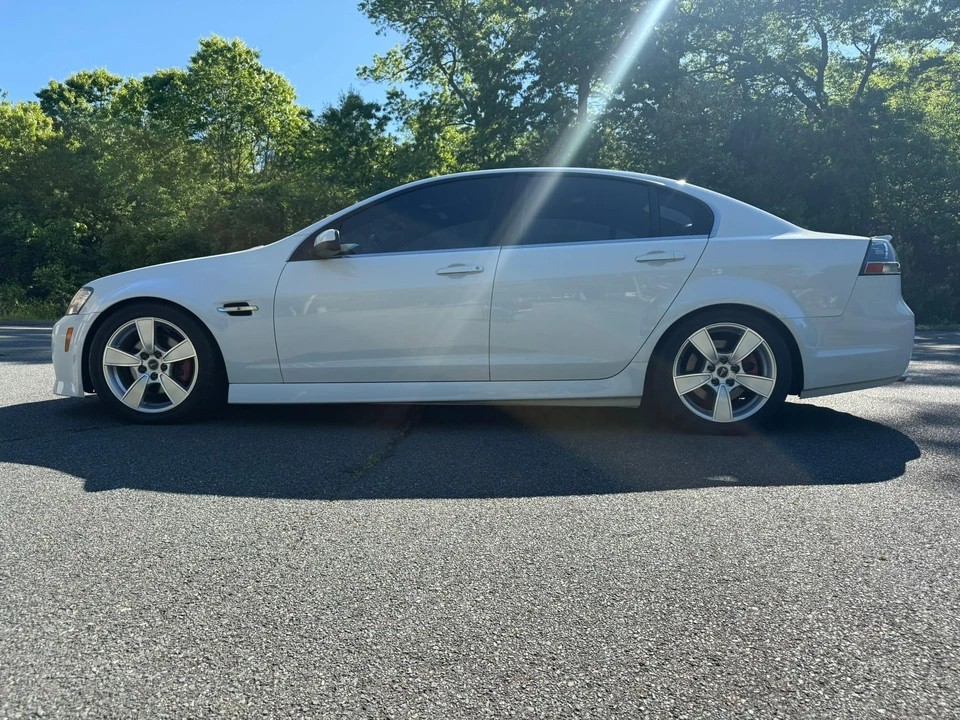 2008 Pontiac G8 - Image 10 of 31