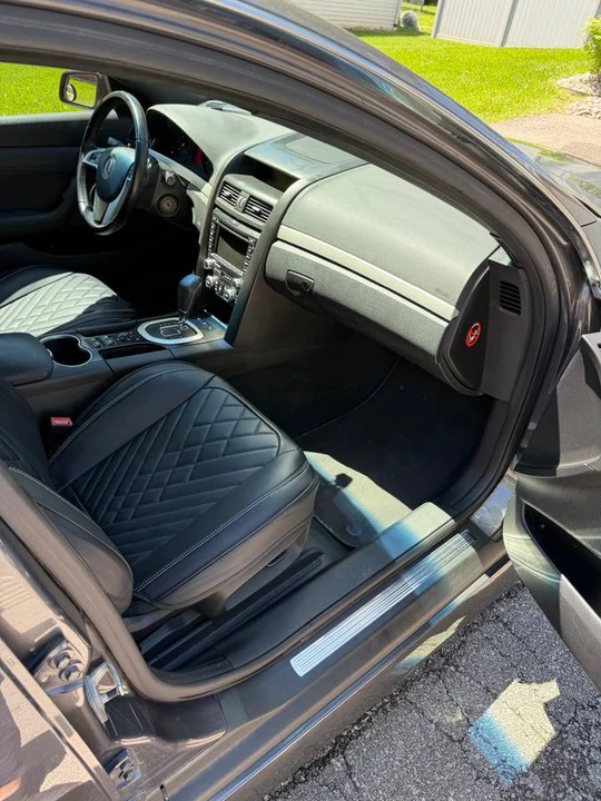 2008 Pontiac G8 - Image 4 of 10