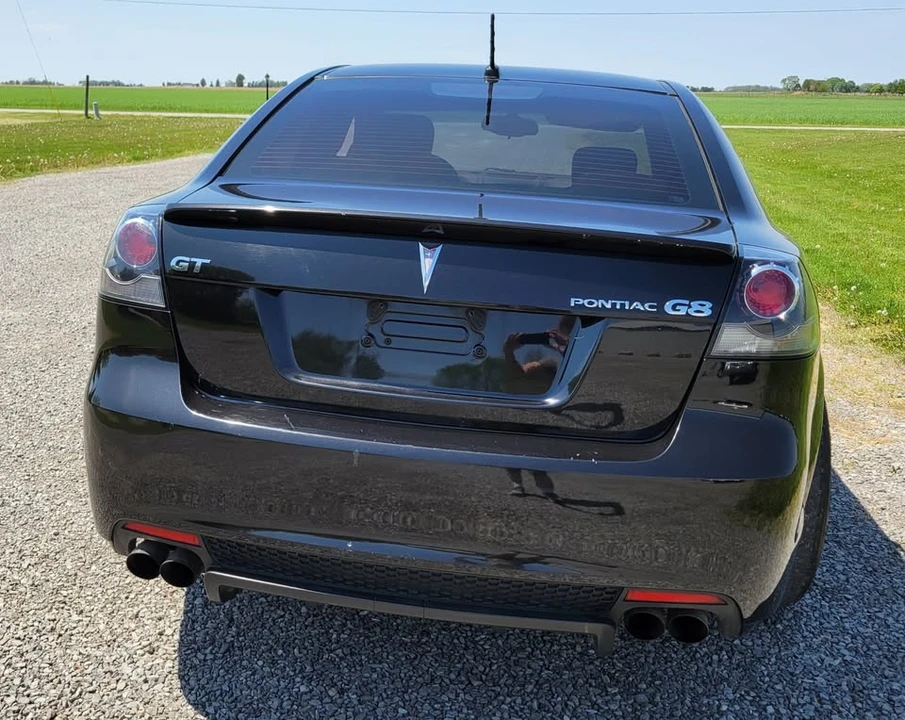 2008 Pontiac G8 - Image 2 of 12