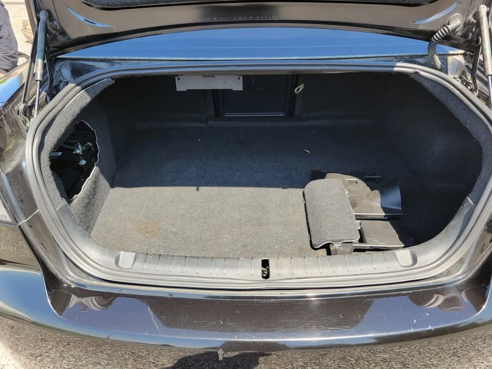 2008 Pontiac G8 - Image 11 of 12
