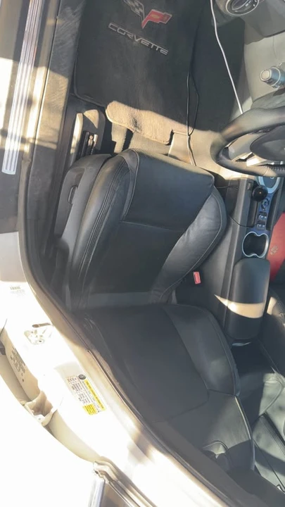 2008 Pontiac G8 - Image 10 of 17
