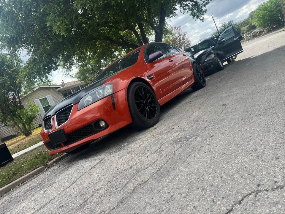 2008 Pontiac G8 - Image 2 of 5