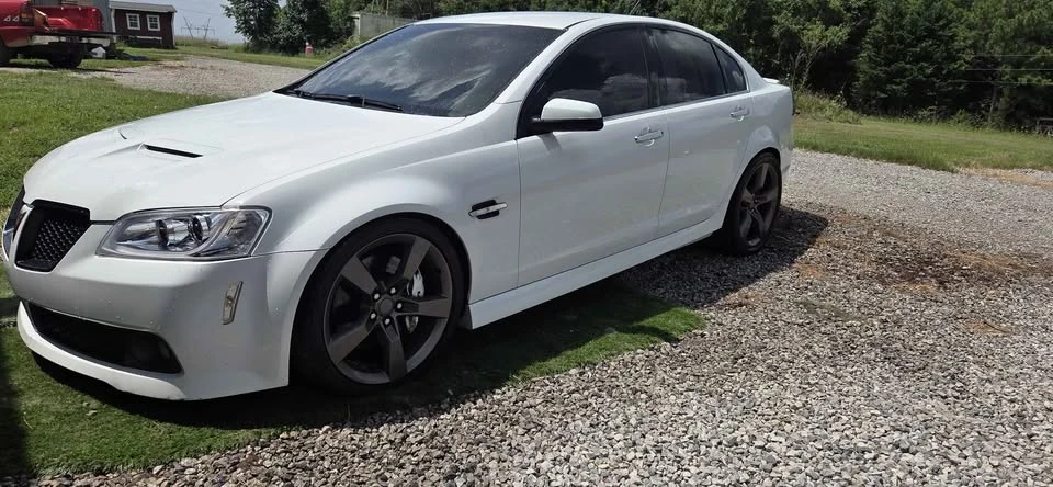2008 Pontiac G8 - Image 2 of 4