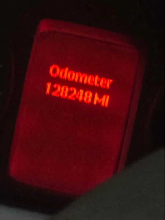 2008 Pontiac G8 - Image 3 of 8