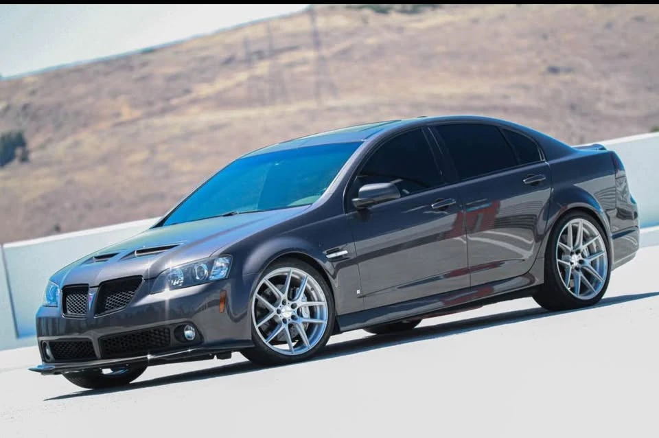 2008 Pontiac G8 - Image 2 of 10