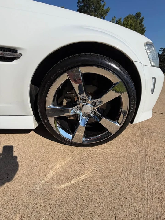 2008 Pontiac G8 - Image 17 of 20