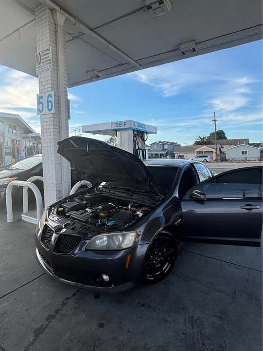 2008 Pontiac G8 - Image 2 of 5